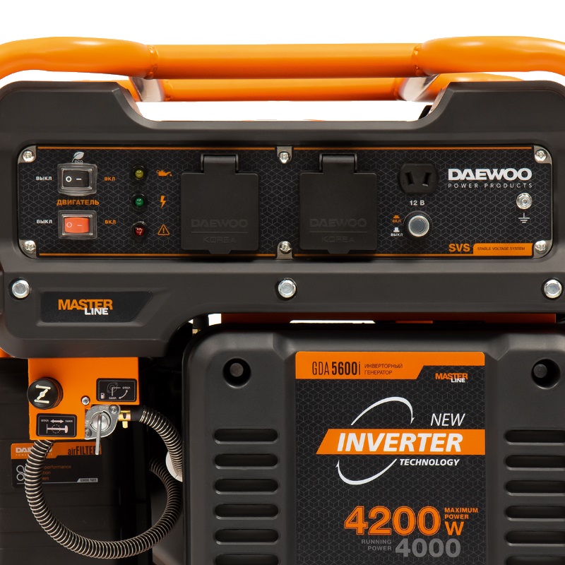 Инверторный бензиновый генератор Daewoo GDA 5600i (мощность 4.2 кВт, объем бака для топлива 13 л)