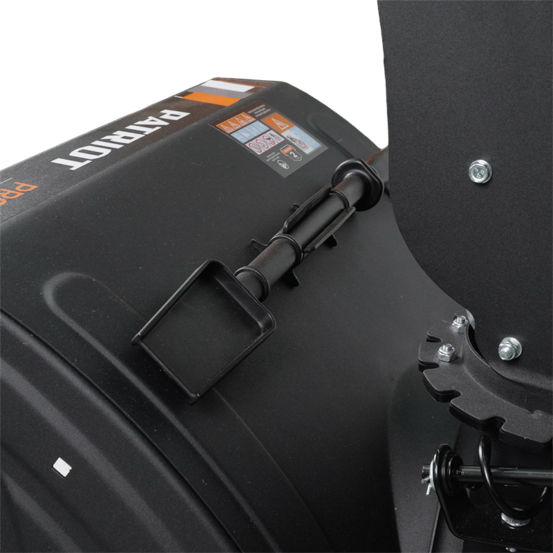 Снегоуборщик бензиновый самоходный Patriot Pro 750 426108405 (дальность выброса 15 м, ширина захвата 56 см, механический запуск) в Иваново