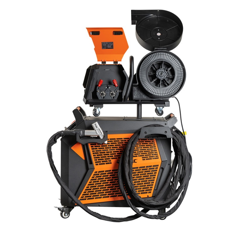 Аппарат ручной лазерной сварки Сварог Laser Weld 1500 3.0