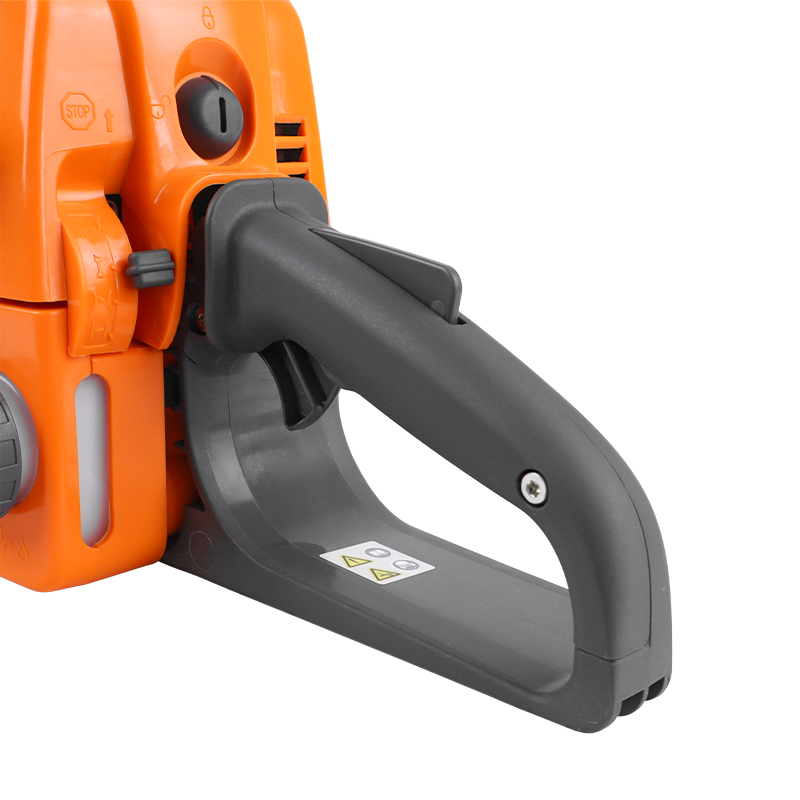 Бензопила Villartec Legend SB018, шина 40 см (16"), цепь 3/8, 1.3 мм, 55 звеньев