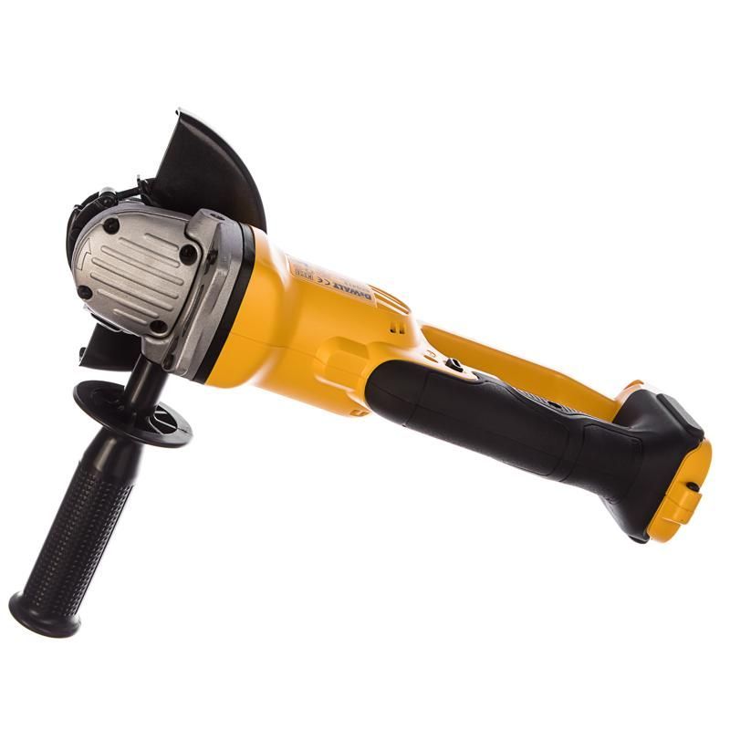 Угловая шлифмашина (болгарка) аккумуляторная DeWalt DCG412N, 125 мм, 18 В, без АКБ и ЗУ, плавный пуск в Твери