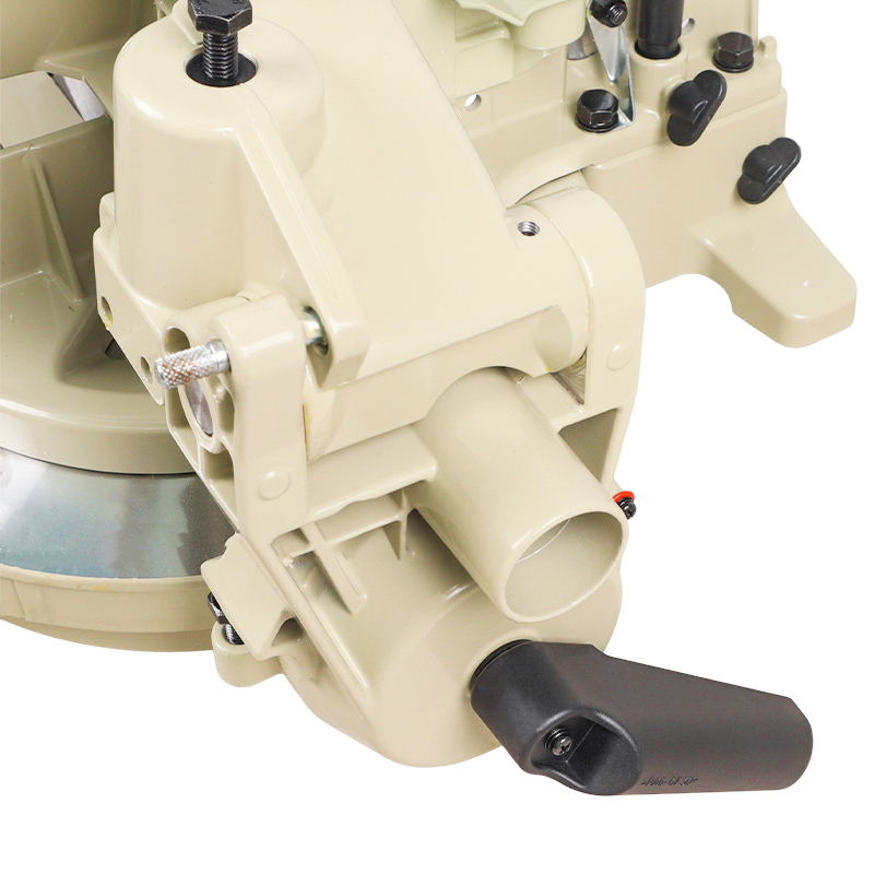 Торцовочная пила Makita LS1040N (поворотный механизм) в Нижнем Новгороде