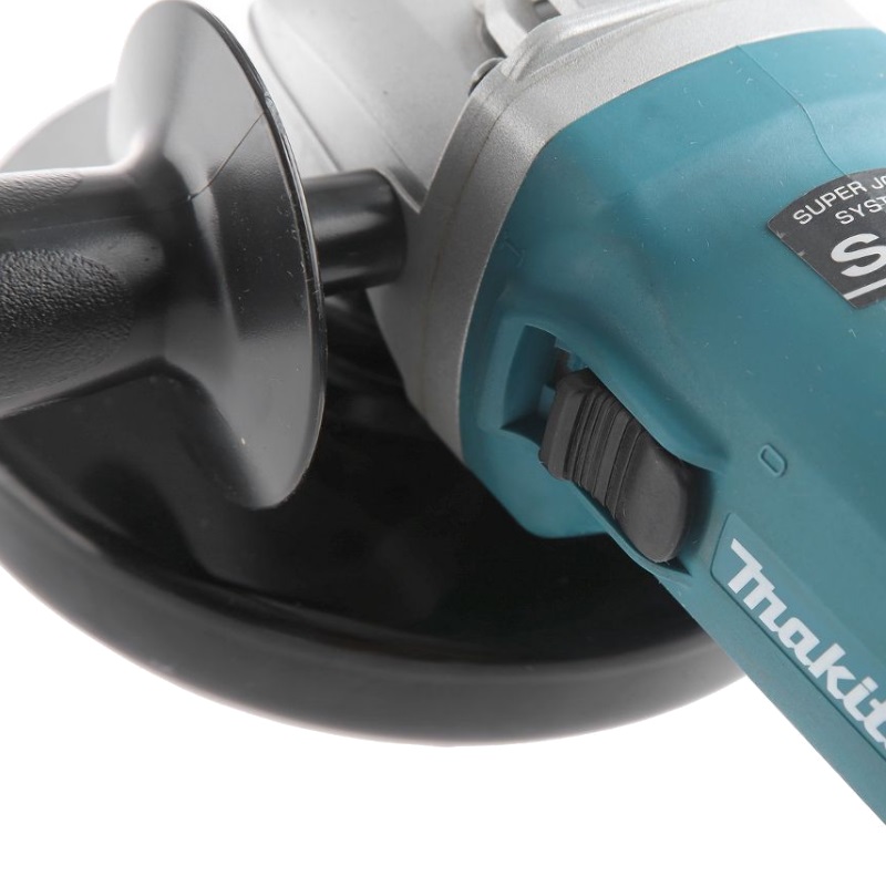 Угловая шлифмашина (болгарка) Makita 9566C, 150 мм, 1400 Вт, плавный пуск в Костроме