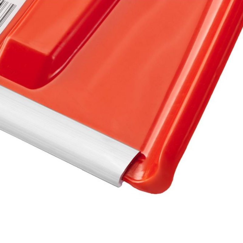 Снеговая лопата Сибин ЛПА-410 421845, 410 мм, пластиковая, с алюминиевой планкой, эргономичный алюминиевый черенок, V-ручка