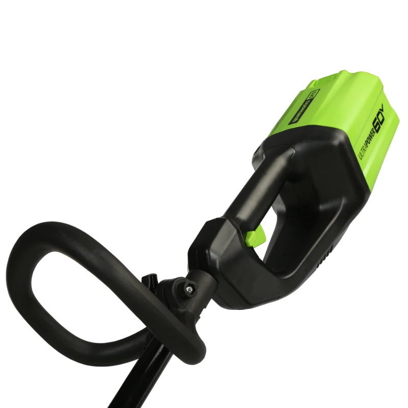 Снегоуборщик аккумуляторный Greenworks 2602607UB, 60V, 30 см, бесщеточный, c 1хАКБ 4Ач и ЗУ в Муроме