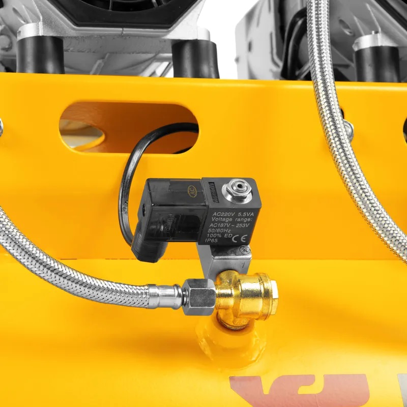 Компрессор безмаслянный малошумный Denzel DLS 1800100 58028