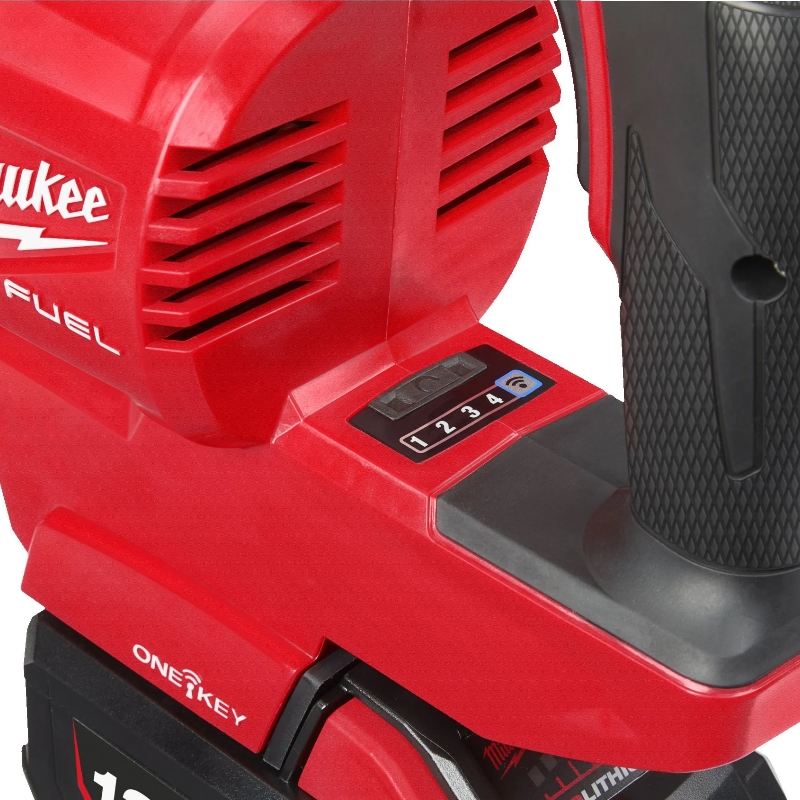 Аккумуляторный гайковёрт Milwaukee FUEL M18 ONEFHIWF1DS-121C 1'' 4933472072 с D-образной рукояткой (укороченный) в Иваново
