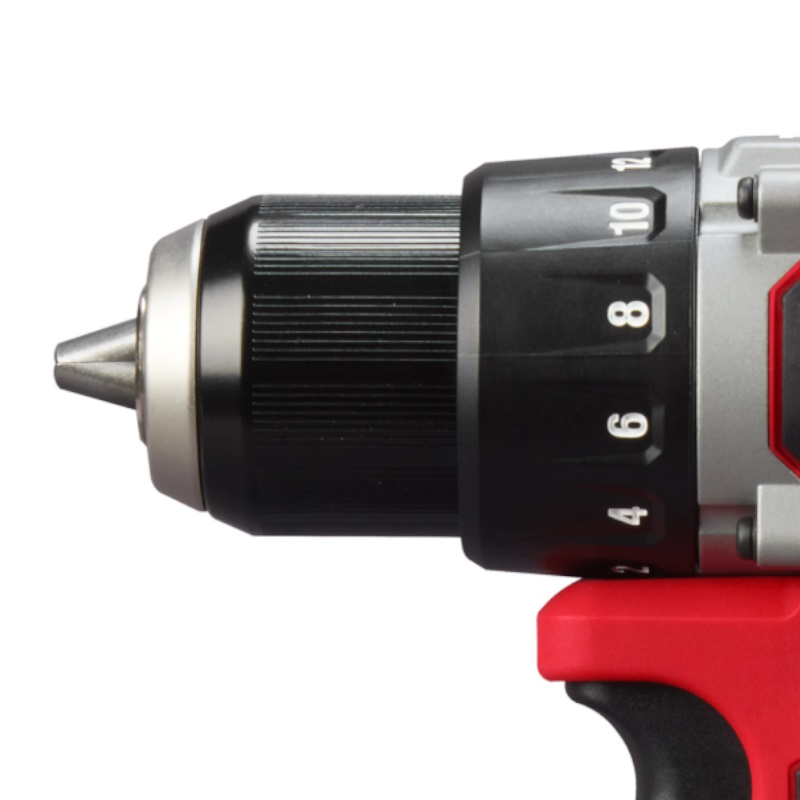 Аккумуляторная дрель-шуруповерт Milwaukee M18 BLDDRC-402C 4933492834 в Муроме