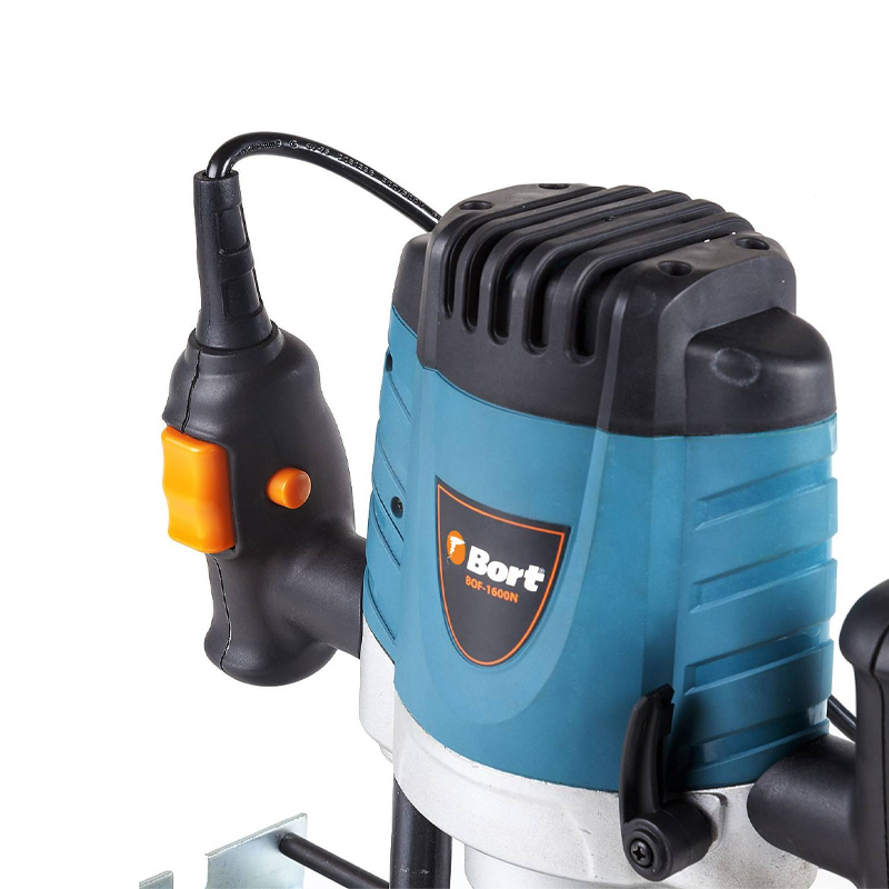 Фрезер электрический Bort BOF-1600N 98290011 в Иваново