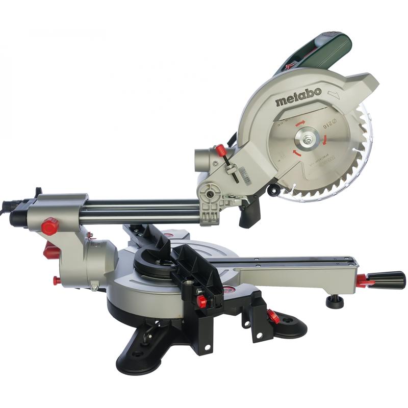 Торцовочная пила Metabo KGS 216 M 619260000 (оснастка в наборе, освещение)