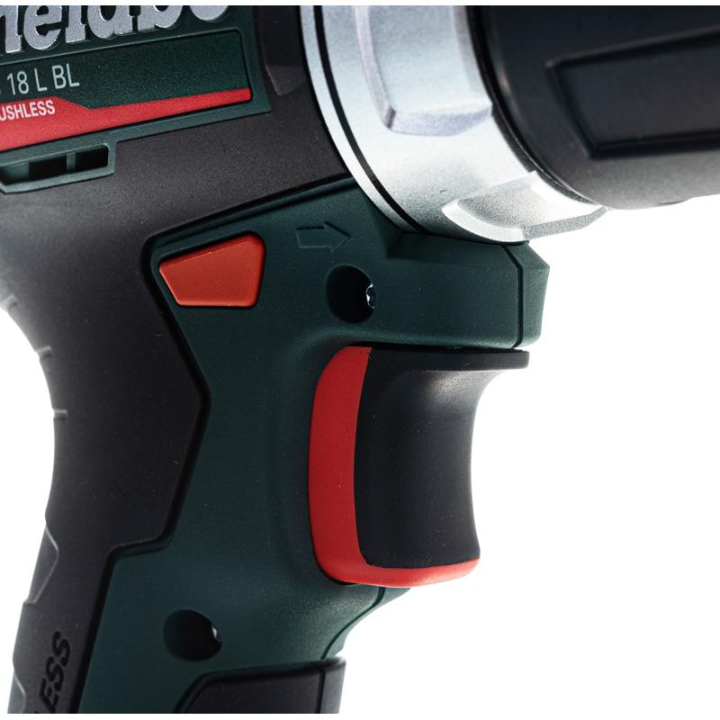Аккумуляторная дрель-шуруповерт Metabo BS 18 L BL 602326800 в Кинешме
