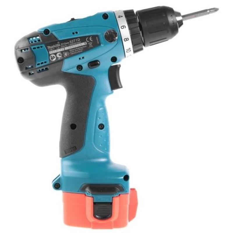 Аккумуляторная дрель-шуруповерт Makita 6271DWALE в Туле