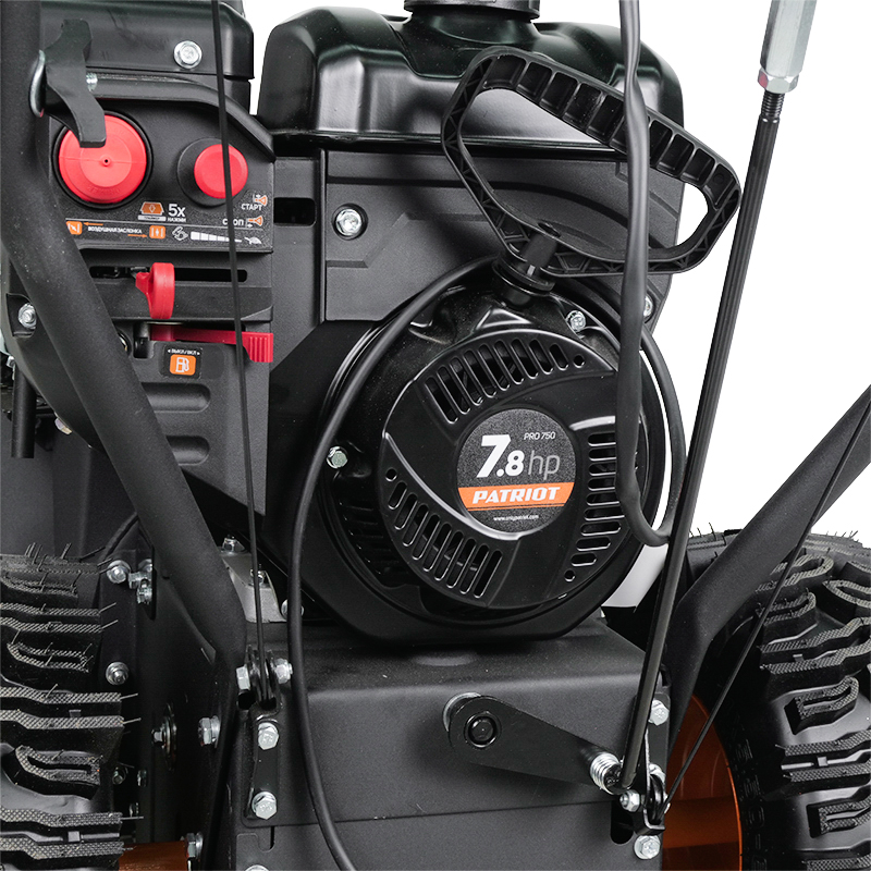 Снегоуборщик бензиновый самоходный Patriot Pro 750 426108405 (дальность выброса 15 м, ширина захвата 56 см, механический запуск) в Иваново