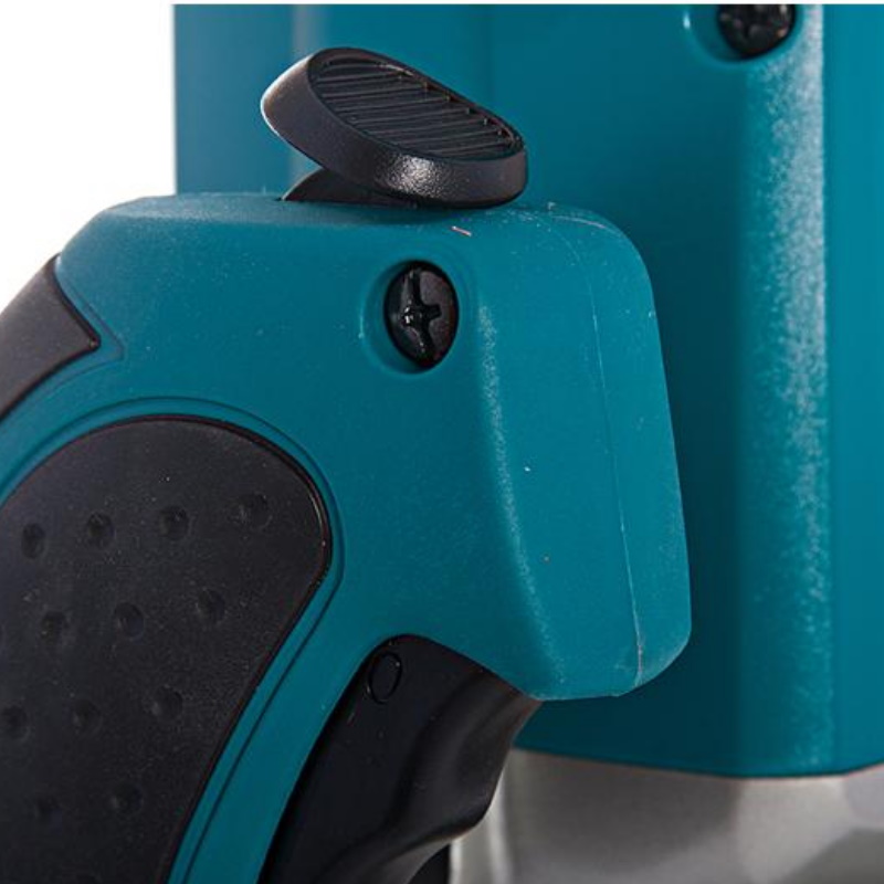 Фрезер Makita RP 1800 F