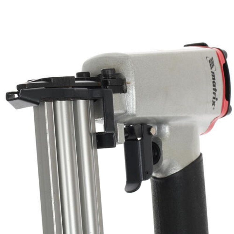 Пневматический нейлер Matrix 57405 для гвоздей от 10 до 32 мм