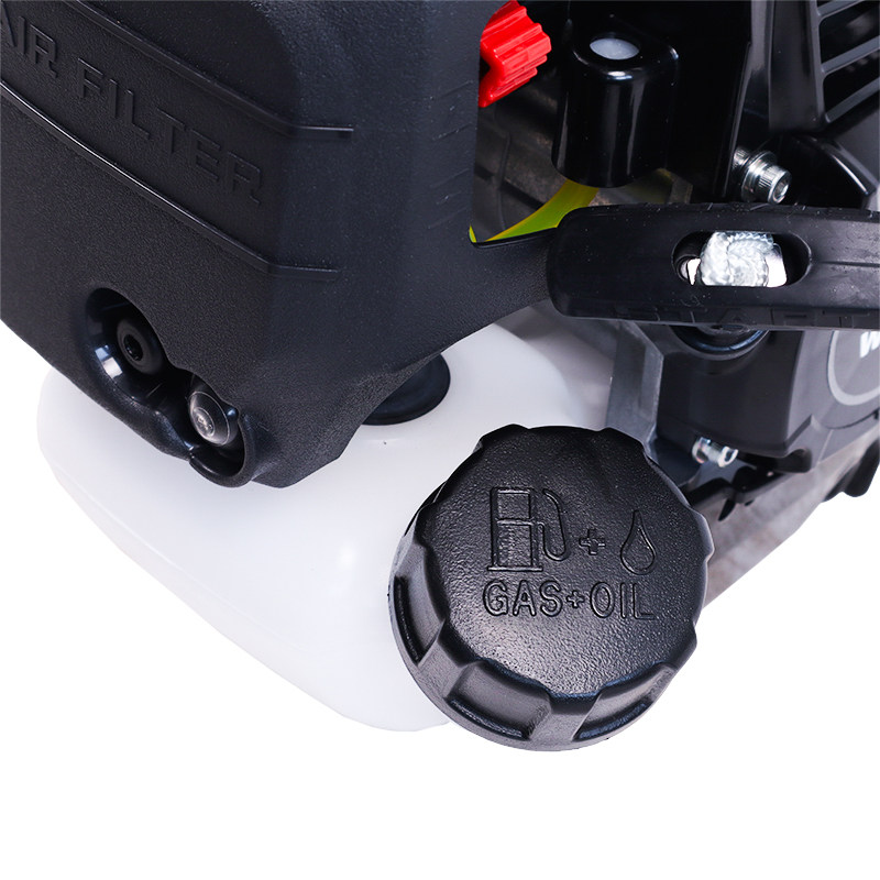 Бензокоса Caiman WX36