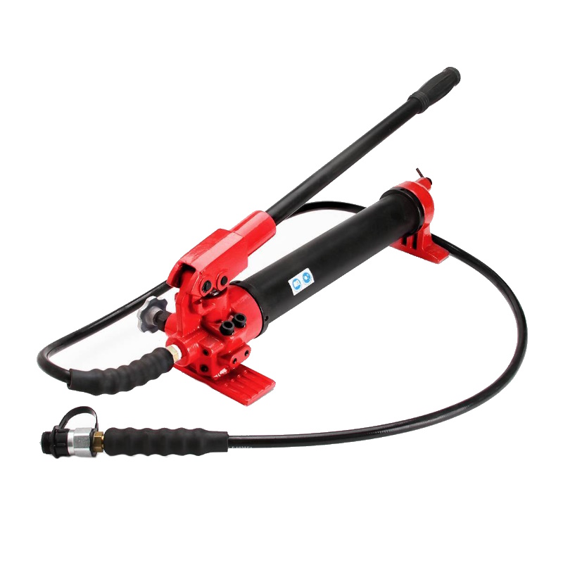 Насос ручной гидравлический КВТ ПМР-7010 69286 маслобак 10л 70МПа 21703₽