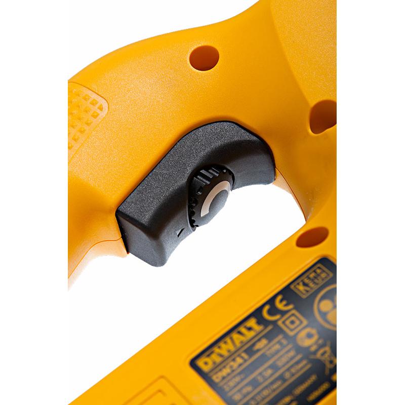 Электрический лобзик DeWalt DW 341 K