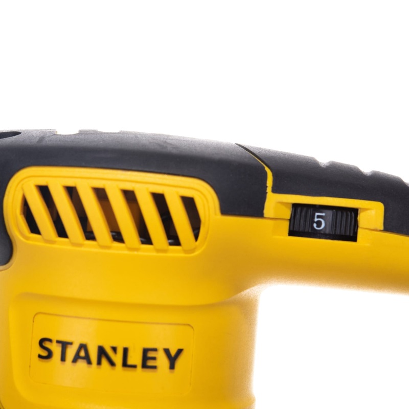 Эксцентриковая шлифмашина Stanley SS30-RU (мощность 300 Вт, вес 1,4 кг, работа с пылесосом, оснастка 125 мм) в Твери