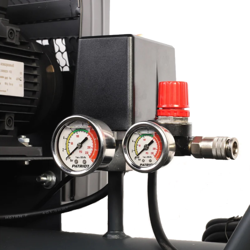 Компрессор Patriot KRX 420 L100 D 545302320, поршневой, ременной, масляный, 420 л/мин, 100 л, 10 бар, 2.2 кВт, 400 В в Муроме