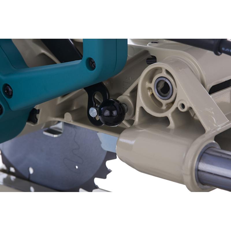 Торцовочная пила Makita LS0714 в Угличе