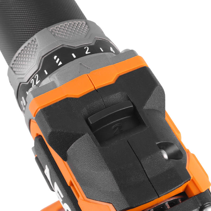 Дрель-шуруповерт AEG BS18SBL-202C 4935472277 в Иваново