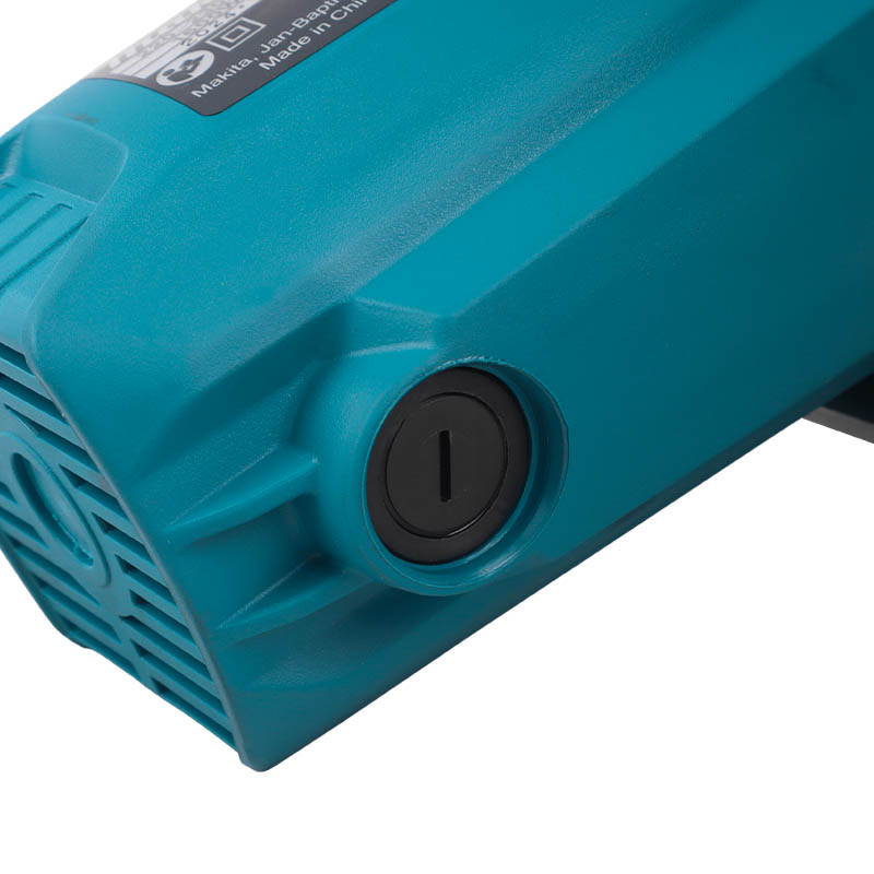 Пила дисковая Makita HS7611K,1600Вт, 5500об\м, диск-ф190х30мм, рез-65мм, Кейс в Коврове
