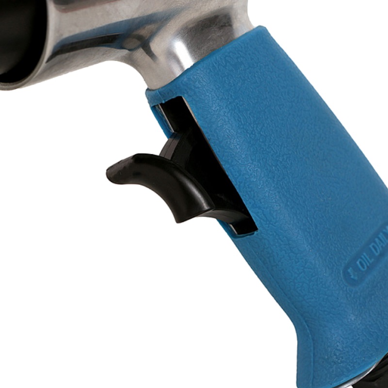 Пневмодолото Sturm AU-1730-05 5 предметов 63 бар 4500 обмин