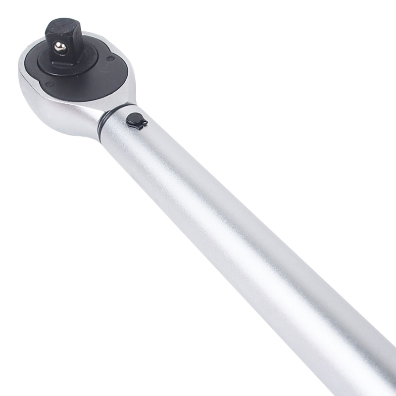 Ключ динамометрический JTC JTC-6686, 1/2", двухсторонний, усилие затяжки 40-210 Nm, длина 531 мм, с поверкой в Вологде