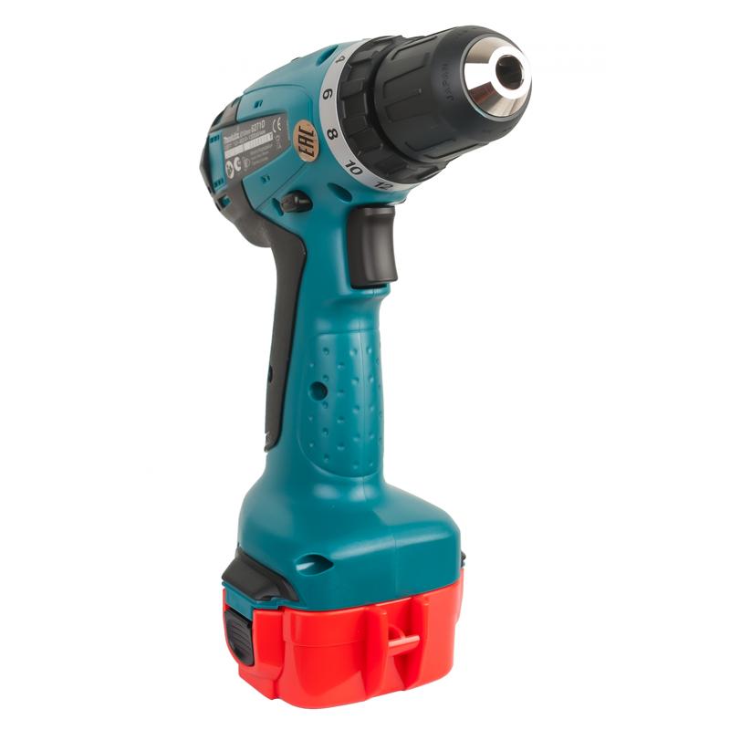 Аккумуляторная дрель-шуруповерт Makita 6271DWALE в Туле