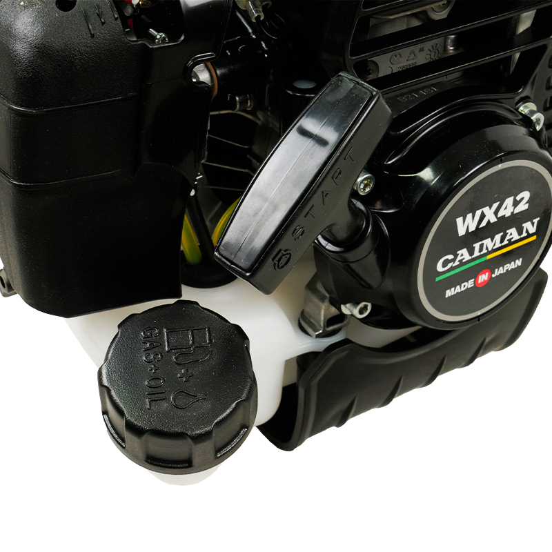 Бензокоса Caiman WX42