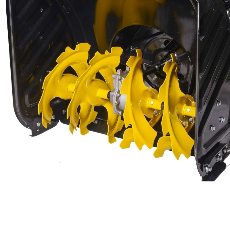 Бензиновый снегоуборщик Huter SGC 4800B 70/7/2 (мощность двигателя 7 л. с., ширина захвата 56 см, электрозапуск)