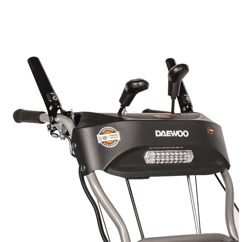 Машина подметальная бензиновая Daewoo SC 8080 