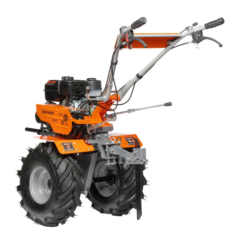 Мотоблок бензиновый Daewoo DATM 4.2, 8,0 л.с, 4 скорости вперед / 2 назад в Иваново