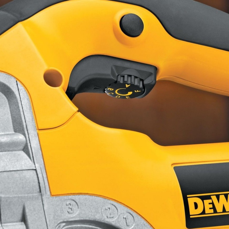 Лобзик DeWalt DW331KT, 701Вт, кейс во Владимире