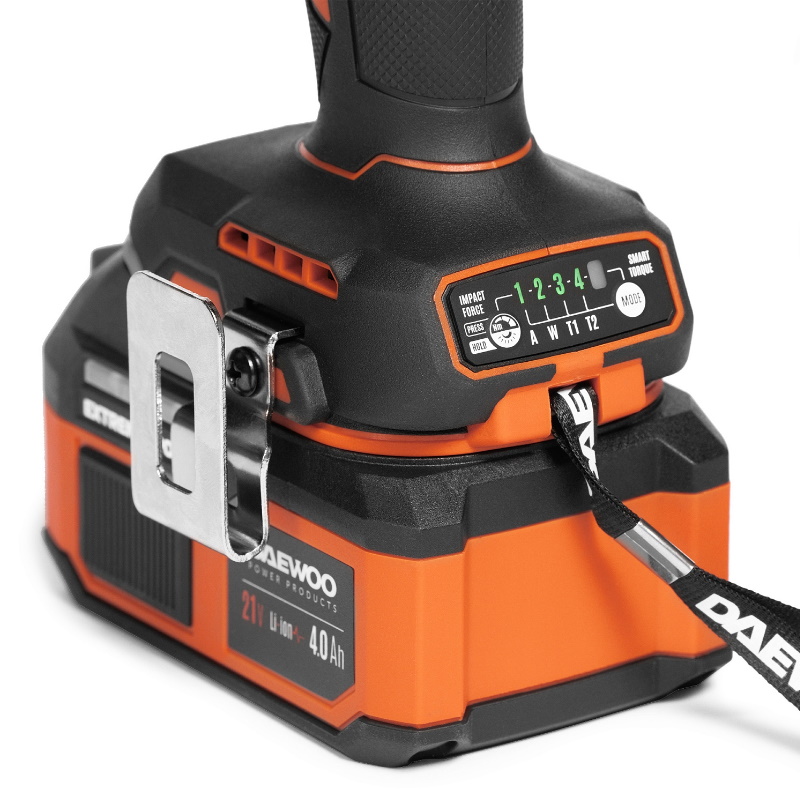 Винтоверт ударный аккумуляторный Daewoo DAX 3521Li SET 