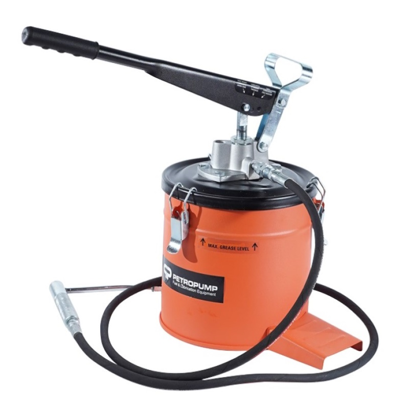 Ручной солидолонагнетатель Petropump PP210021 с емкостью 3 кг 275 бар 14396₽