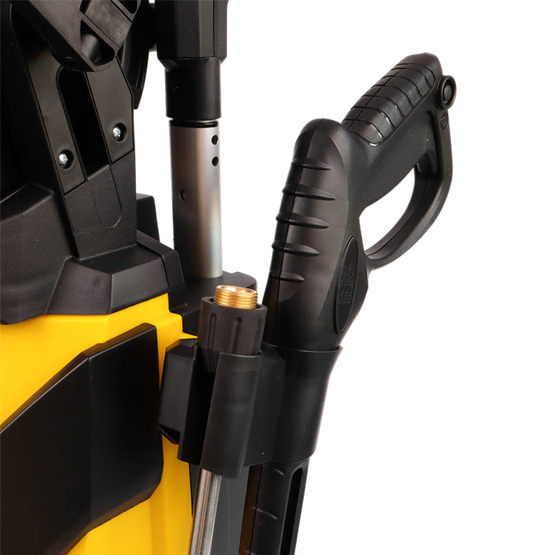 Мойка Huter W210i Professional 70/8/18