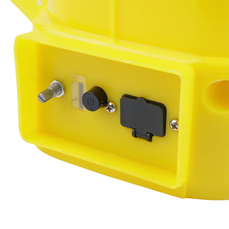 Аккумуляторный садовый опрыскиватель для участка Deko DKSP12 065-0951 (12V, расход жидкости 3 л/мин) в Иваново