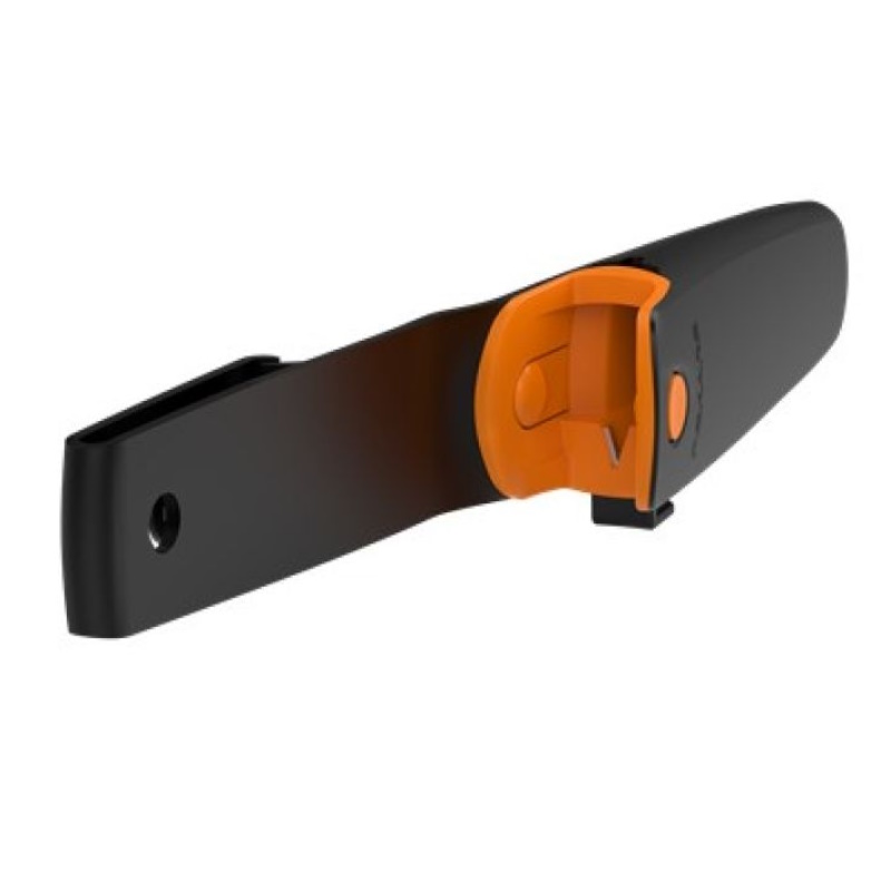 Нож универсальный с точилкой Fiskars 1023618
