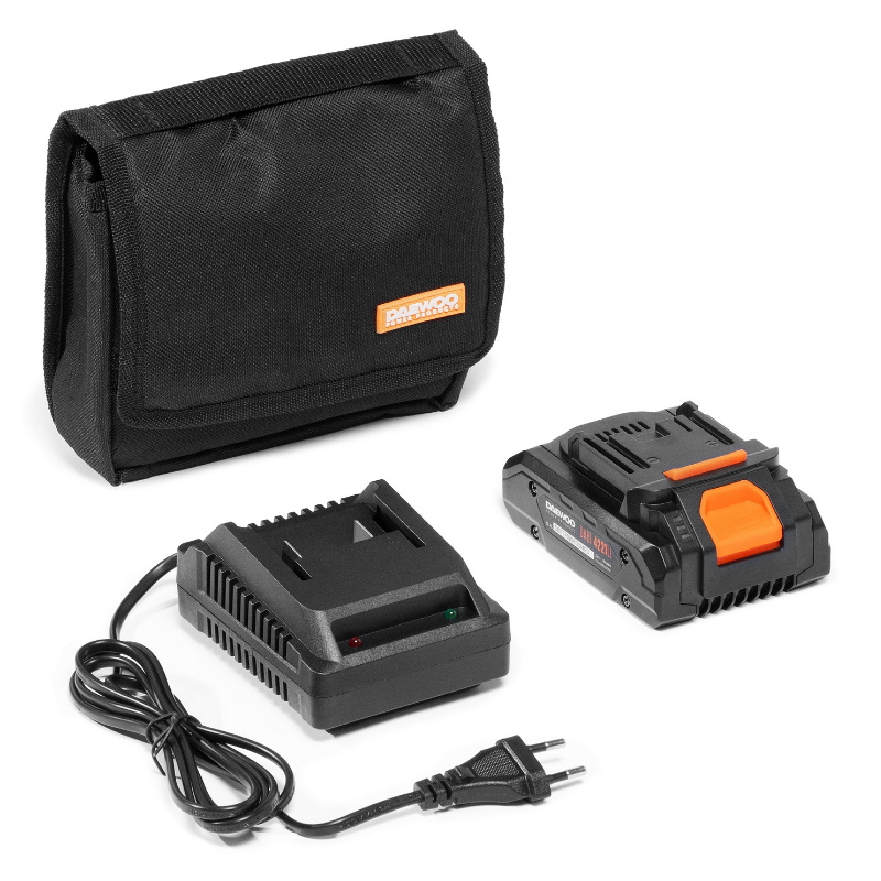 Снегоуборщик бензиновый Daewoo DAST 9070 (LCT), 9,0 л.с, 260 см3  - двигатель WXE 300 с запуском от аккумулятора, ширина 67 см, 5 вперед/2 назад, подогрев ручек в Кинешме