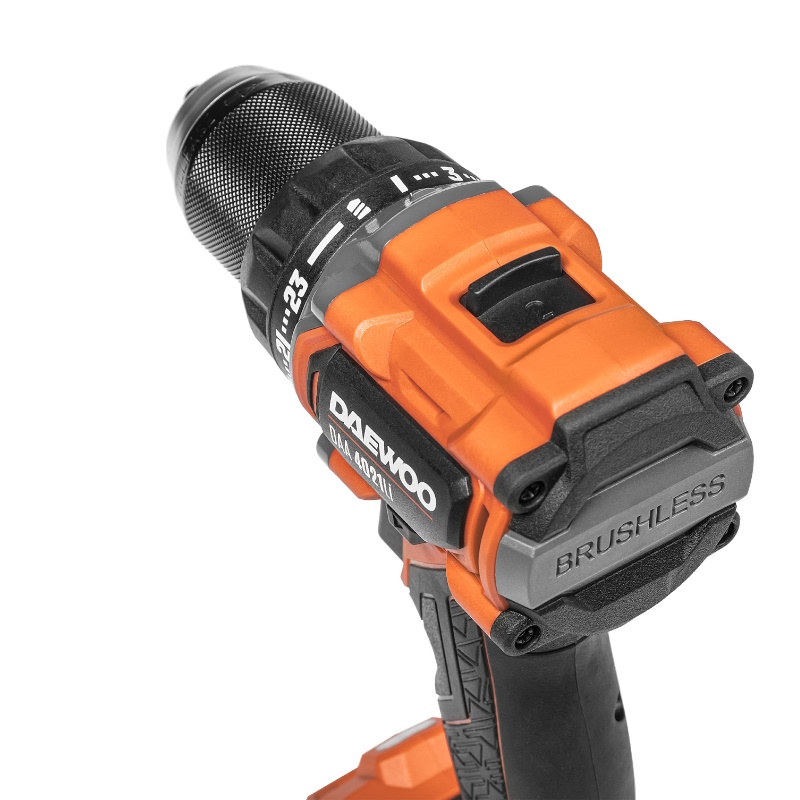 Дрель-шуруповерт аккумуляторная Daewoo DAA 4021Li SET BOX, с набором