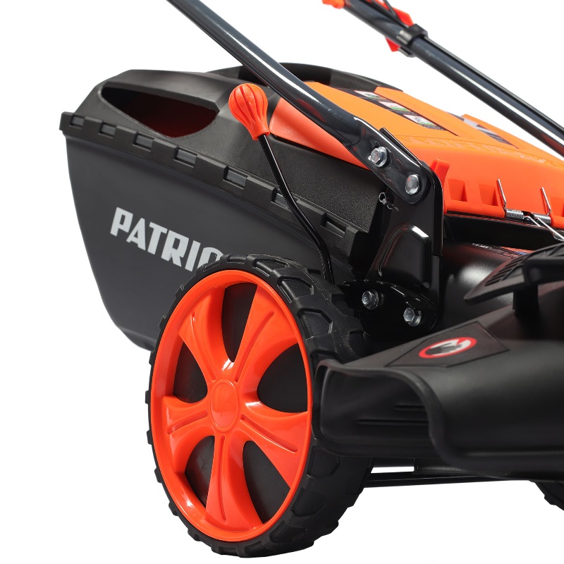 Газонокосилка бензиновая Patriot PT 52 LS, 6,5 л.с., ширина скашивания 51 см, самоходная, 512109024 в Туле