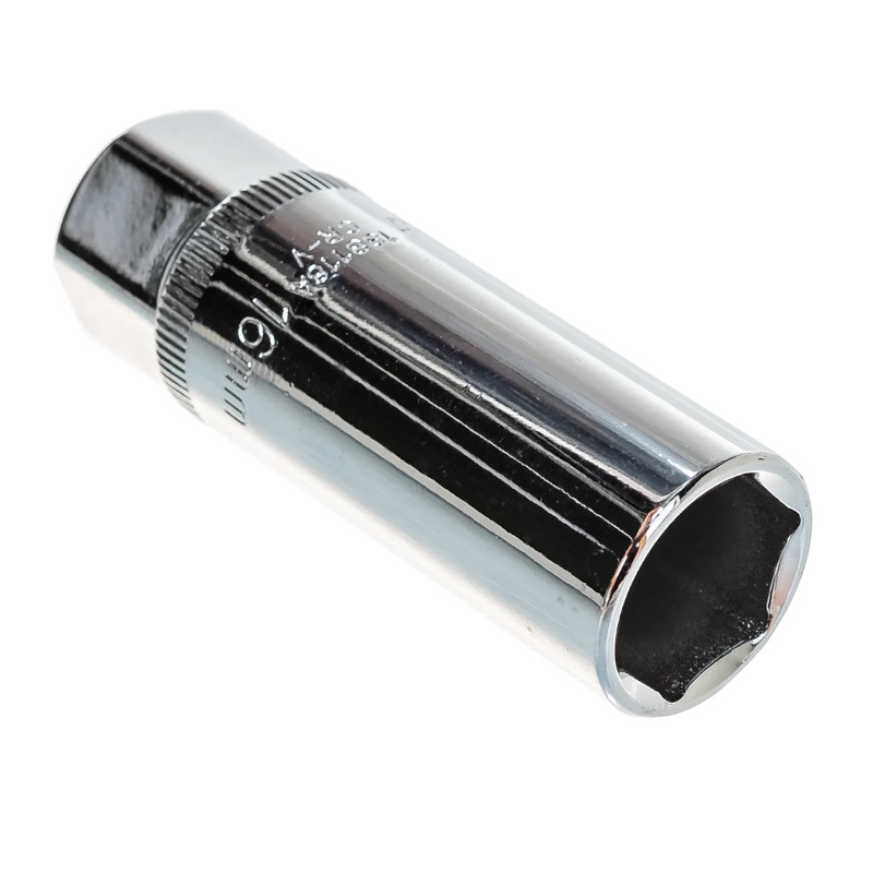 Головка торцевая свечная Ombra 138116A (3/8" DR (16 мм) для гайковертов)