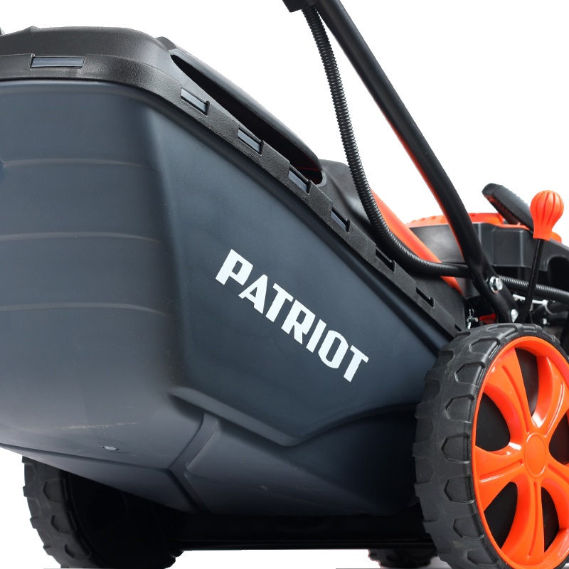 Газонокосилка бензиновая Patriot PT 53 LSE, 5,5 л.с., ширина скашивания 51 см, самоходная, 512109028 в Ярославле