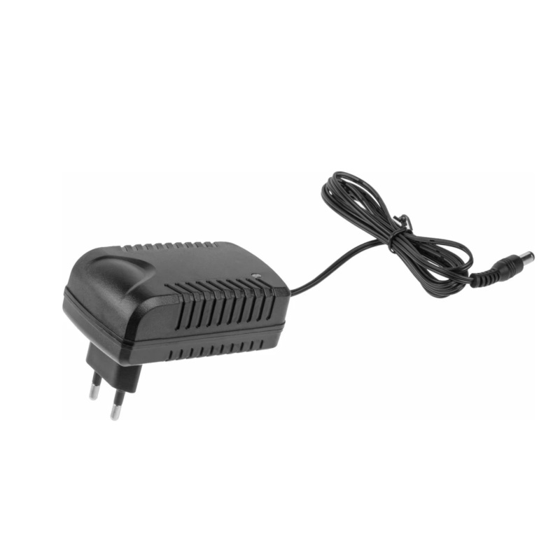 Аккумуляторная дрель-шуруповерт Wortex LX BD 1820  ALL1 Li 0329076, в чемодане в Кинешме