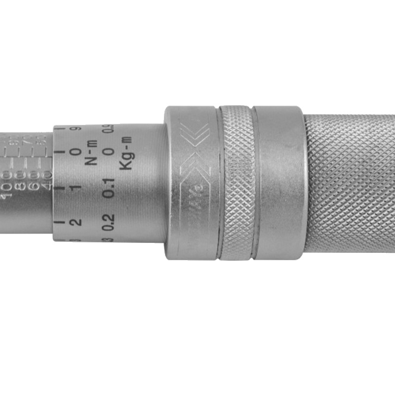 Динамометрический ключ Jonnesway T04250, 1/2", крутящий момент 50-350 Нм в Твери