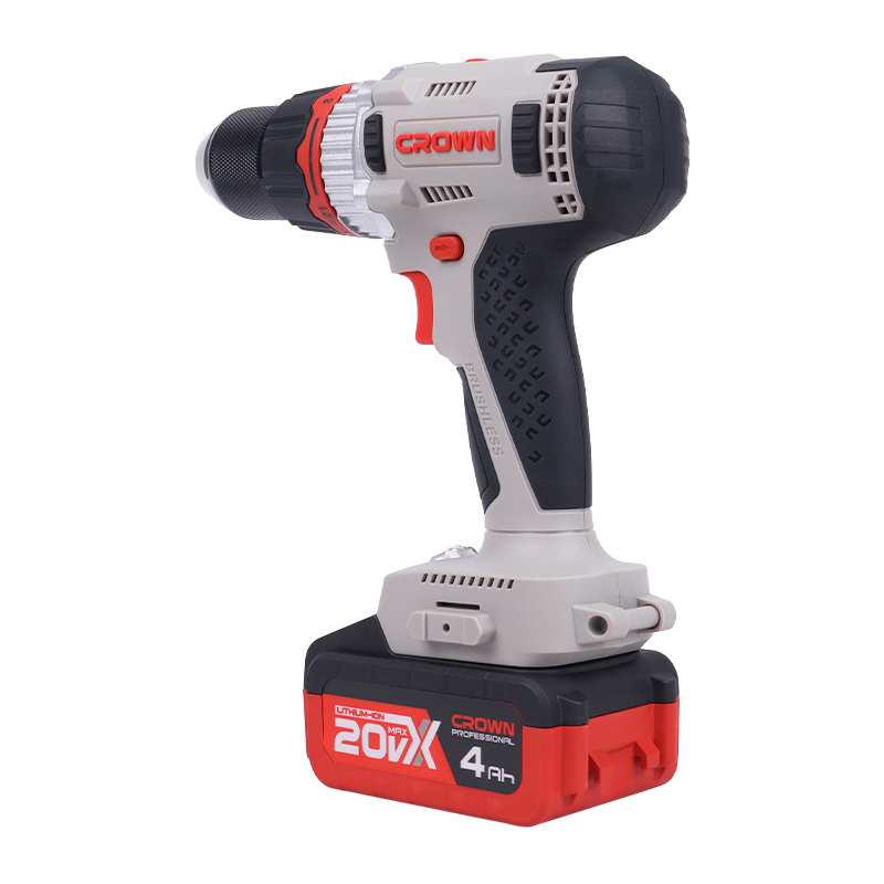 Аккумуляторный шуруповерт Crown CT21090HMX-4 BMC (75 Нм, 2x20В, 4 Ач, ЗУ, кейс) в Вологде