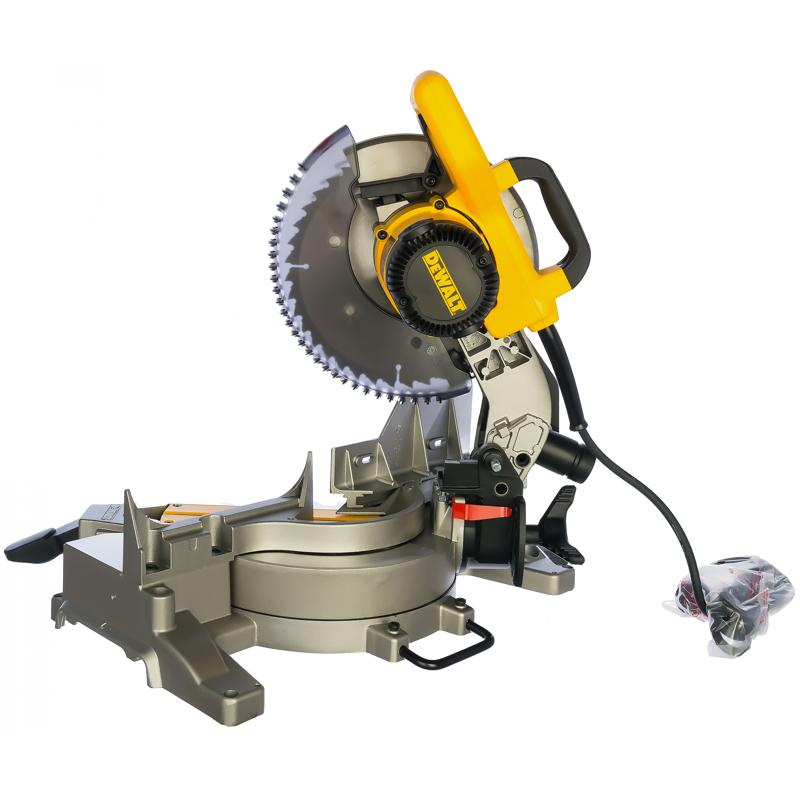 Торцовочная пила DeWalt DW 713 во Владимире