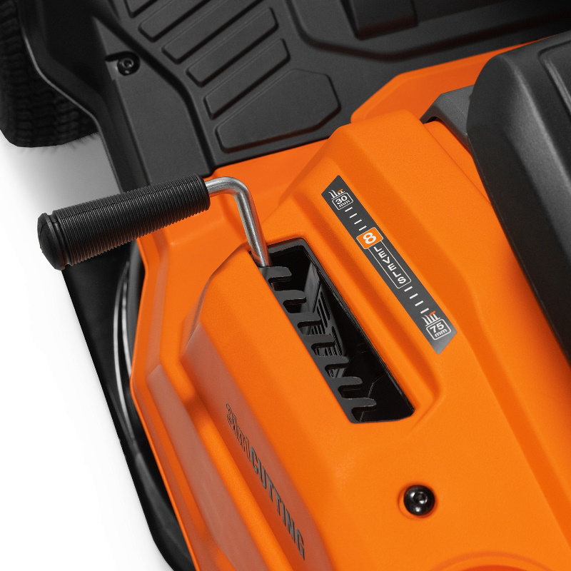 Райдер бензиновый Daewoo DWR 610  во Владимире